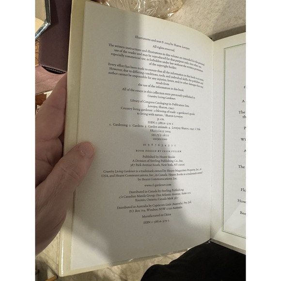 Sharon Lovejoy A Blessing of Toads First Edition A Gardener's Guide - Picture 3 of 9